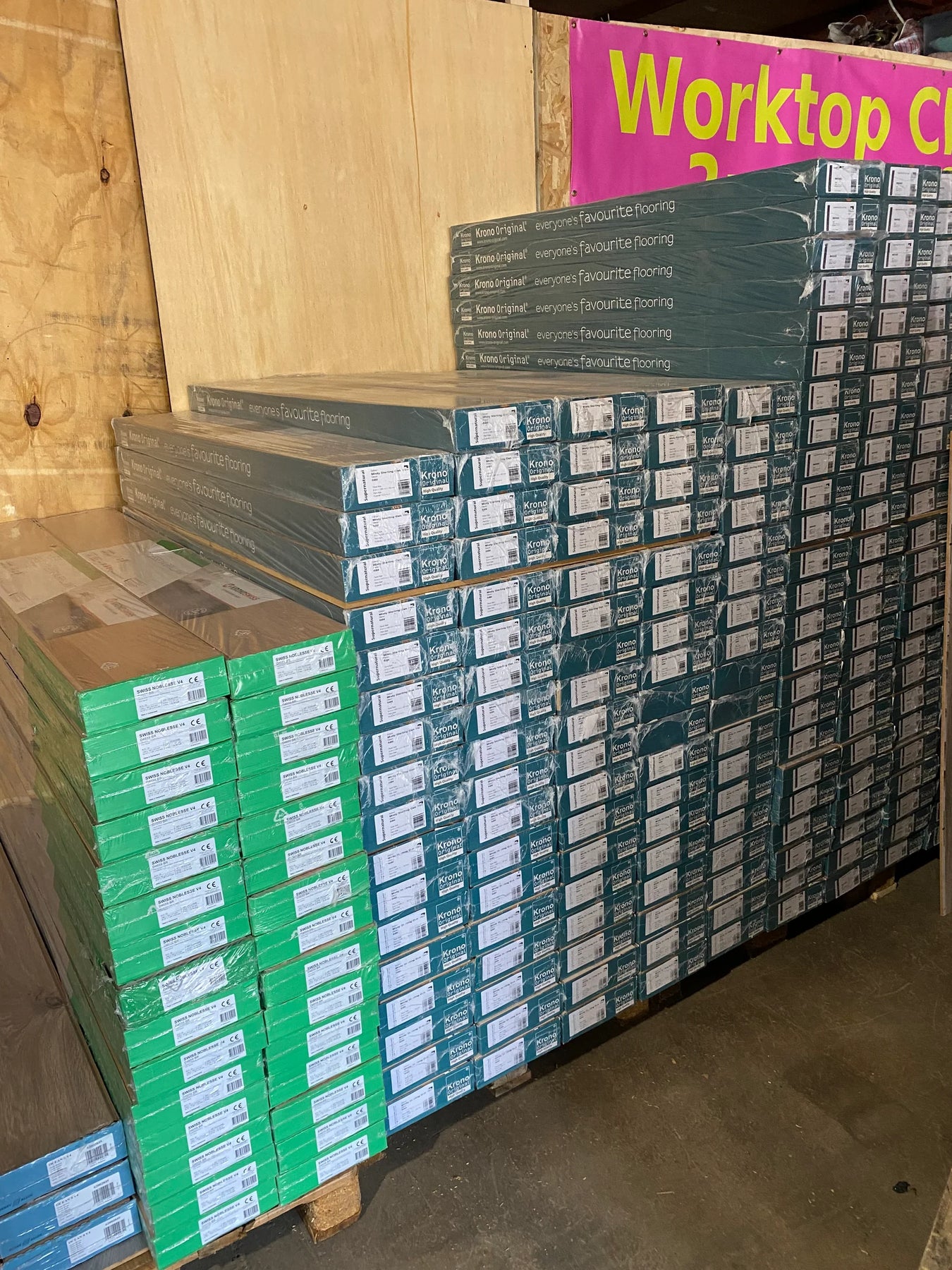 Laminate & Solidwood Flooring For Sale Kent