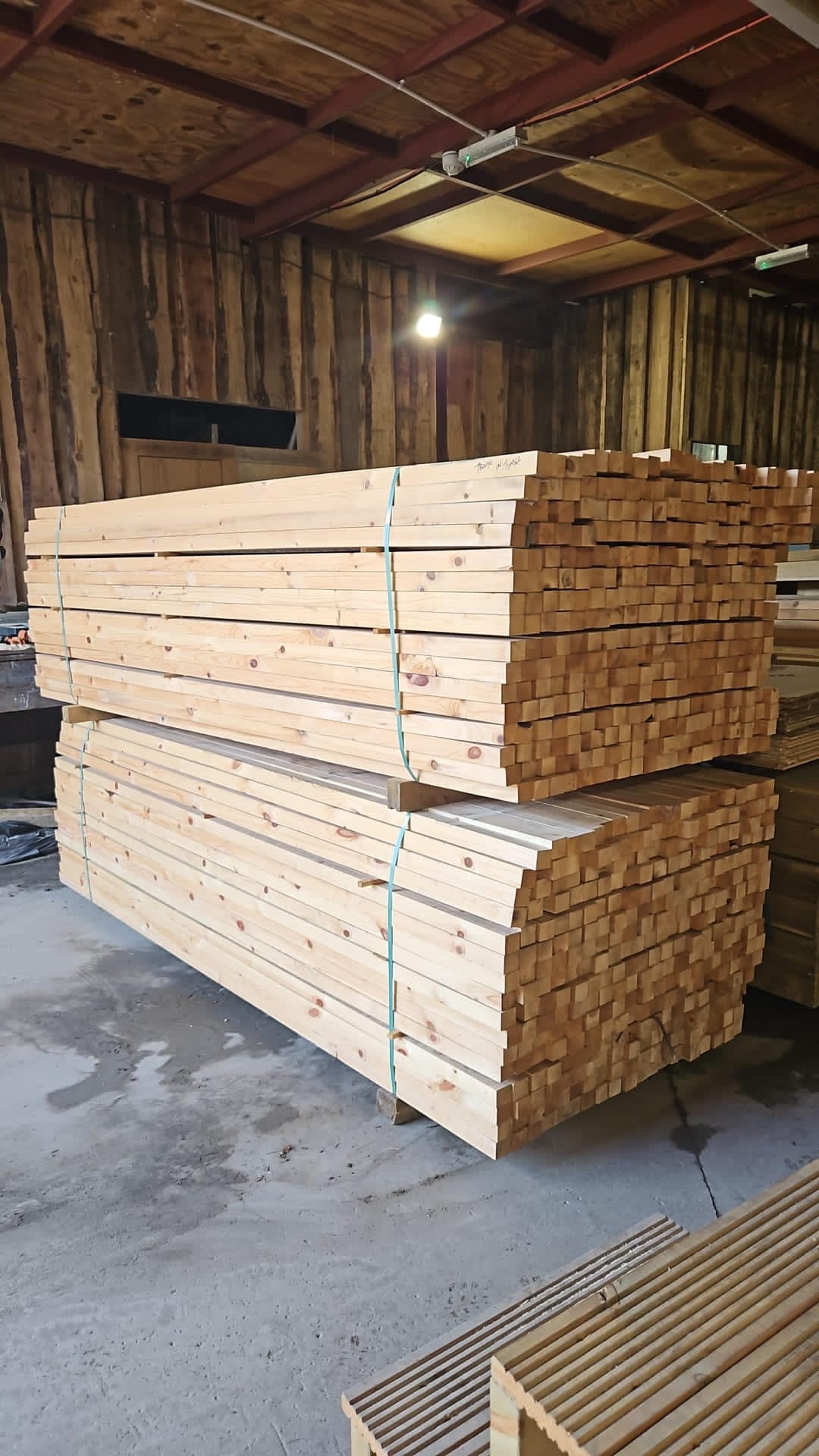 Bundles & Reclaimed Timber