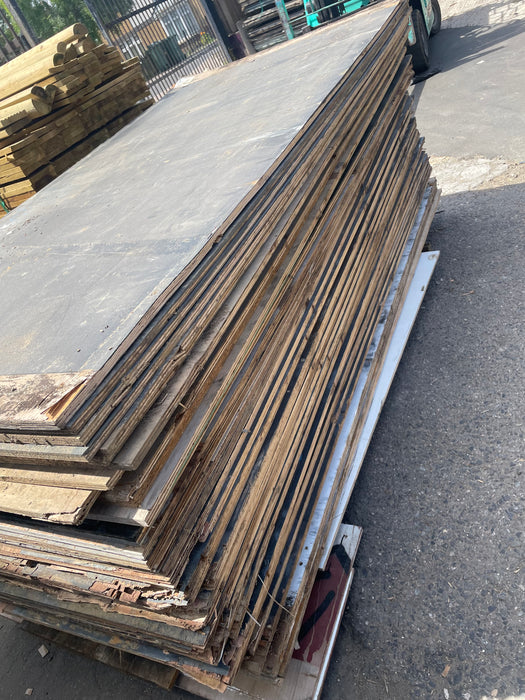 Reclaimed 18mm Plywood Grade B Full 8x4 Sheets - Sold As Is £15 Each Inc Vat