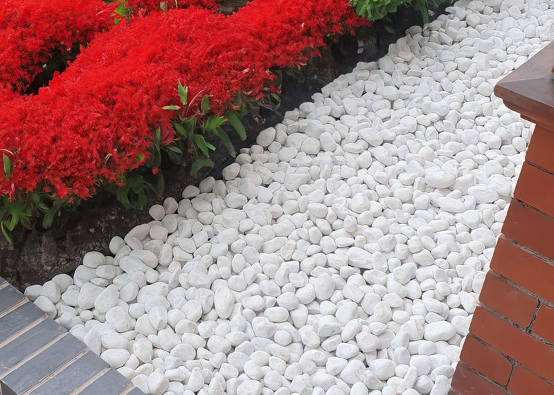 20-40mm White Pebbles - Home & Garden > Lawn & Garden > Gardening Gravel