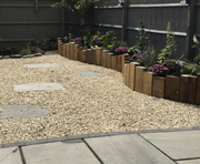 10-20mm Cotswold Stone Chippings - Home & Garden > Lawn & Garden > Gardening Chippings