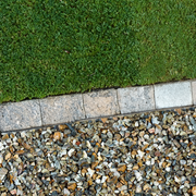 20mm Moonstone Flint Gravel Chippings - Home & Garden > Lawn & Garden > Gardening Gravel