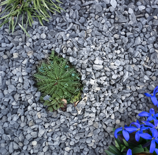 20mm Polar Blue Marble Chippings - Home & Garden > Lawn & Garden > Gardening Chippings