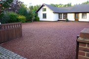 10-20mm Red Granite Chippings - Home & Garden > Lawn & Garden > Gardening Chippings