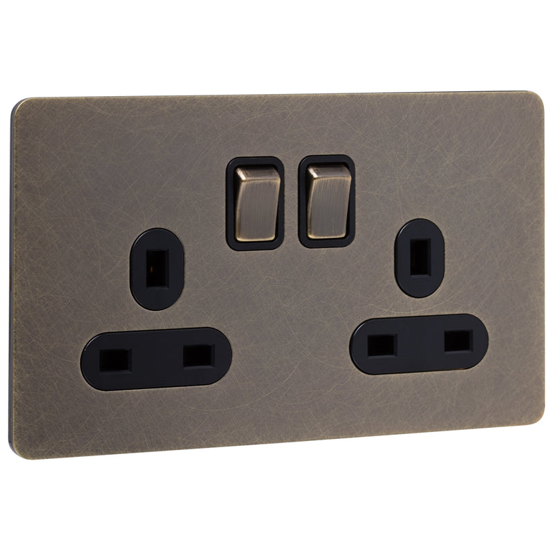 Caradok Screwless Antique Brass Socket - 2 Gang - The Georgian - Caradok - Georgian - Antique Brass