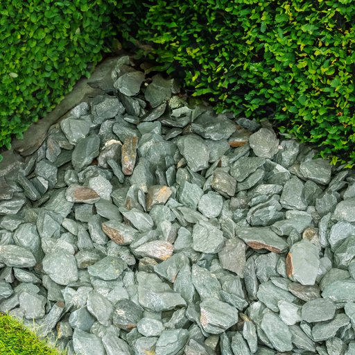 40mm Green Slate Chippings - Home & Garden > Lawn & Garden > Gardening Chippings