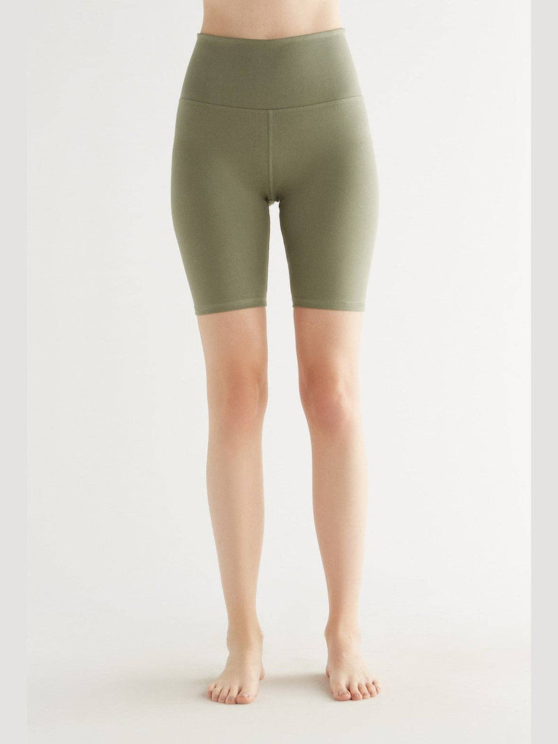 Organic Stretch Shorts: Womens