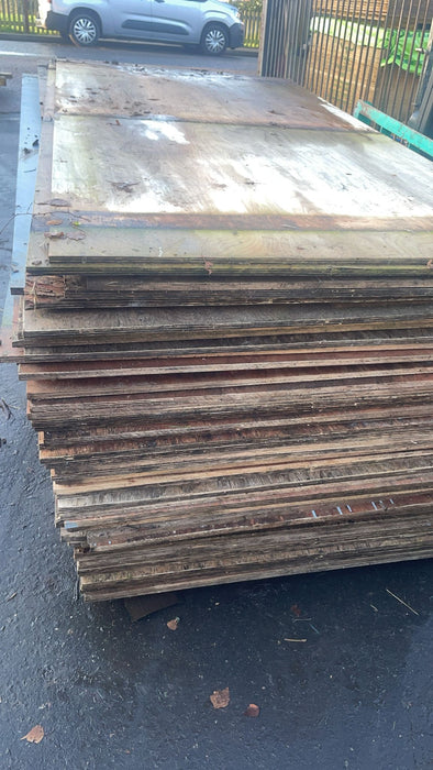 Used 18mm Plywood Full 8x4 Sheets 🎈Everything Must Go Sale £15🎈