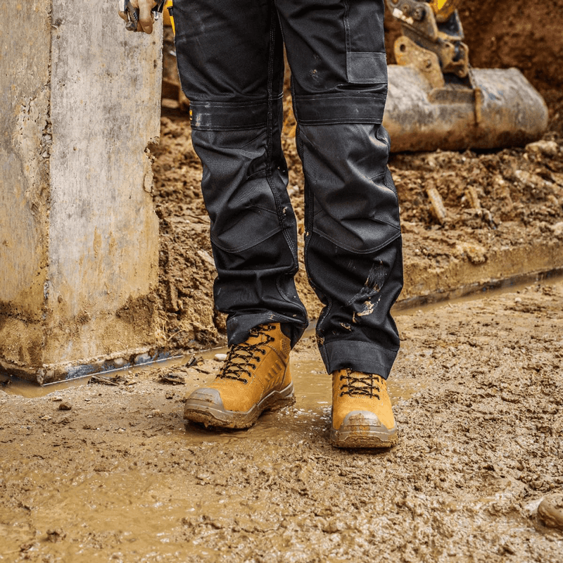 Dewalt Mentor Waterproof Nubuck Safety Boot - SAFETY BOOTS