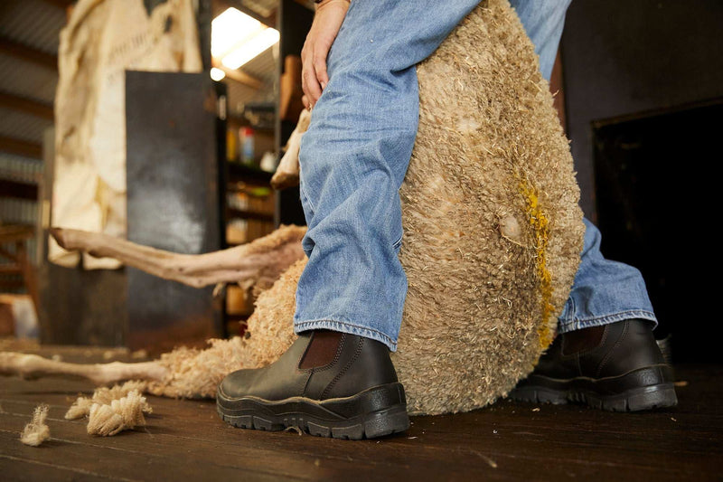 Mongrel 240090 Elastic Side V-Cut Boot Brown Work Boot