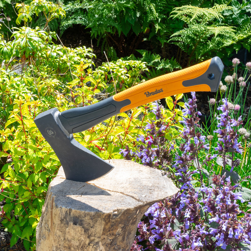 Universal Fiberglass Axe 600g - Hardware > Tools > Axes Garden tools & Accesories