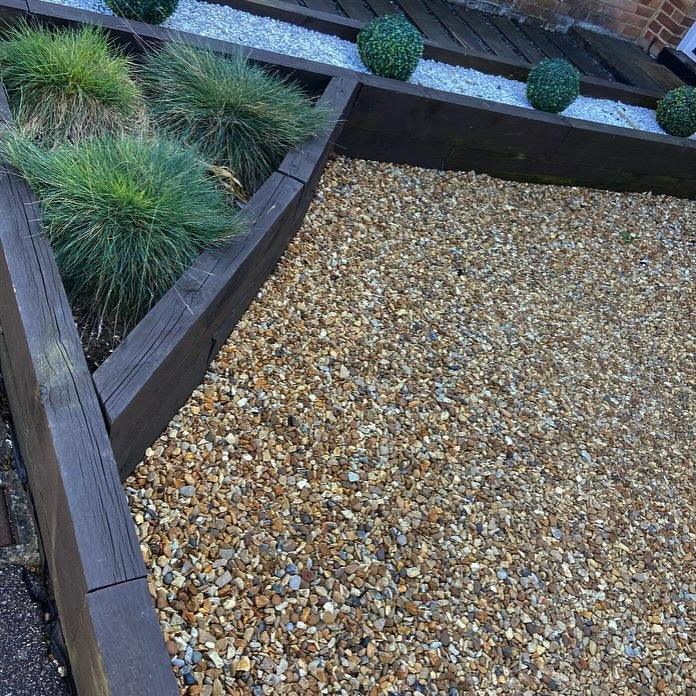 20mm Golden Gravel - Home & Garden > Lawn & Garden > Gardening Gravel