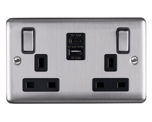 Caradok 2G 13A Switched Socket USB A + C Brushed Chrome Black Insert - Hardware > Power & Electrical Supplies > Power Outlets & Sockets > Wall Outlets Caradok - The Curve - Brushed Steel