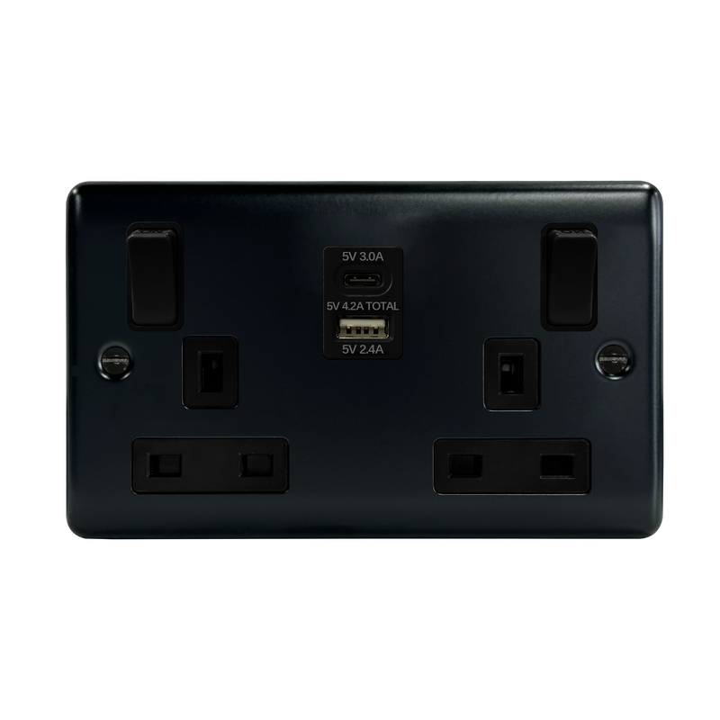Caradok 2G 13A Switched Socket USB A + C Matt Black (Outboard Rockers) - Caradok - The Curve - Matt Black