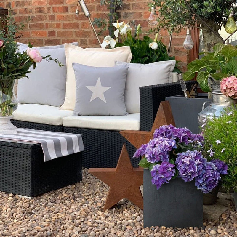 IDEALIST Lite Contemporary Flower Box Square Garden Planter, Light Concrete Outdoor Plant Pot H30 L30 W30 cm, 27L - Home & Garden > Lawn & Garden > Gardening > Pots & Planters > Planters