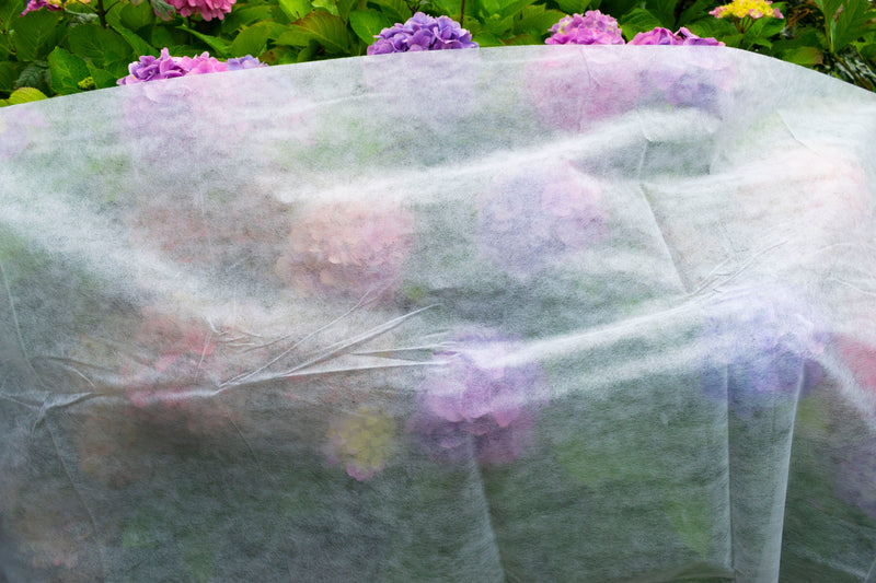 30g Non-Woven Frost Protect Fleece 3.2m x 5m - Home & Garden > Lawn & Garden > Gardening > Landscape Fabric Garden tools & Accesories