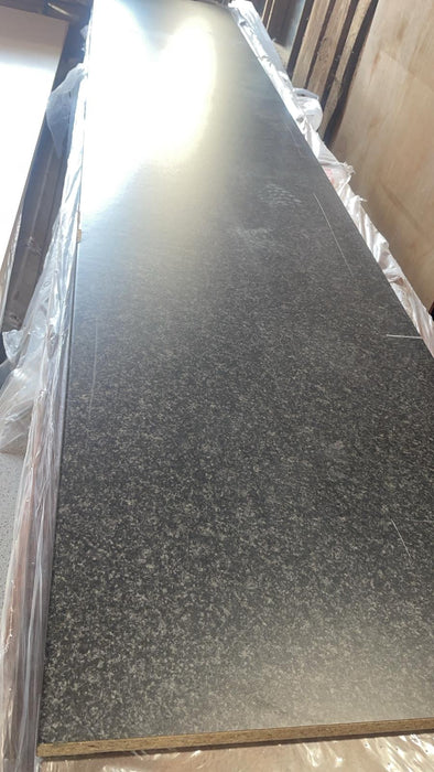 Reduced 3m Worktop £30