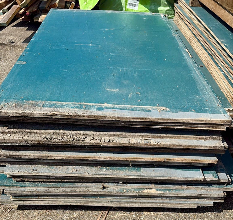 Reclaimed Full Sheets Of Used 18mm Plywood 8x4ft - Shuttering, Roofing, Sheet Material - £15 Each
