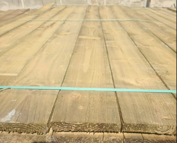 Pressure Treated Timber Gravelboards 150 x 22 x 2400mm (6X1) £5.50 Inc Vat