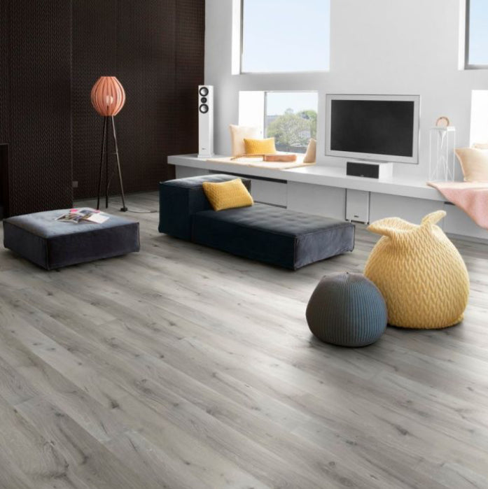 Berry Alloc HPF Original - Elegant Soft Grey Oak Laminate Flooring - 11mm x 1207mm x 198mm - 1.91m2, 8 Planks Per Pack 💥Just £27.99 Per Pack💥