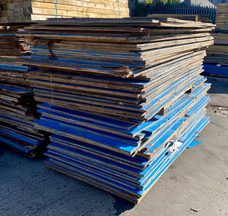 Reclaimed Full Sheets Of Used 18mm Plywood 8x4ft - Shuttering, Roofing, Sheet Material - £15 Each