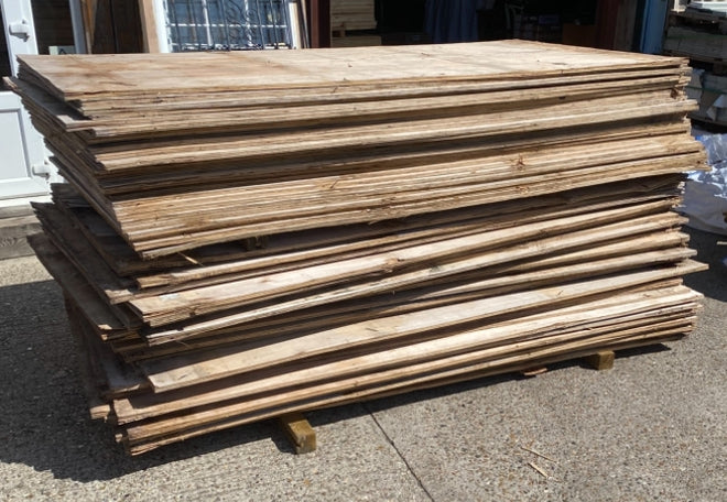 Reclaimed Full Sheets Of Used 18mm Plywood 8x4ft - Shuttering, Roofing, Sheet Material - £15 Each