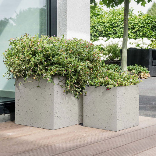IDEALIST Lite Contemporary Flower Box Square Garden Planter, Light Concrete Outdoor Large Plant Pot H40 L40 W40 cm, 65L - Home & Garden > Lawn & Garden > Gardening > Pots & Planters > Planters