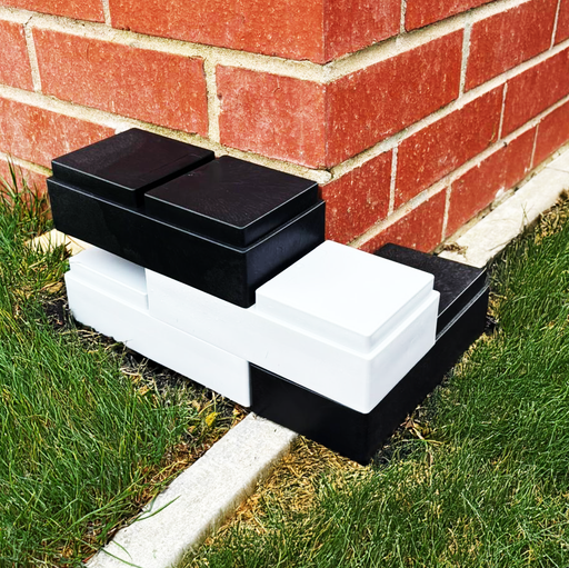 Giant Plastic Building Blocks - Home & Garden > Lawn & Garden > Gardening > Pots & Planters > Planters Building Blocks