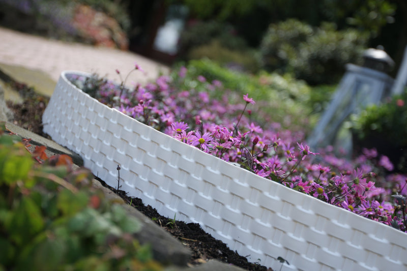 Lawn Edging, Plastic Palisade Rattan Effect, 2.4m, Brown - Home & Garden > Lawn & Garden Garden tools & Accesories