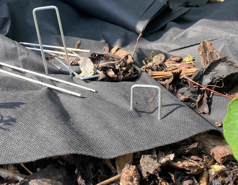 Weed Matting Metal Hold Down Pegs/Staples 30mmx 150mm (Pack of 100) - Home & Garden > Lawn & Garden > Gardening > Landscape Fabric Accessories > Landscape Fabric Staples & Pins > Landscape Fabric Staples Tarpaulins