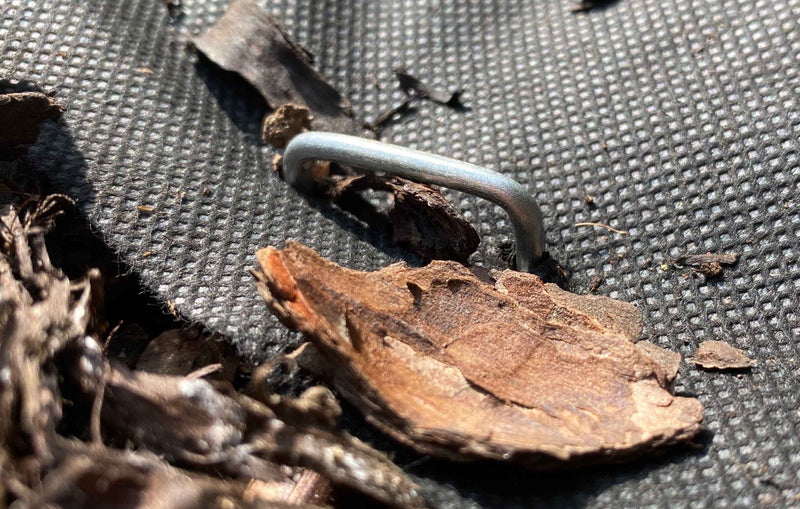 Weed Matting Metal Hold Down Pegs/Staples 30mmx 150mm (Pack of 100) - Home & Garden > Lawn & Garden > Gardening > Landscape Fabric Accessories > Landscape Fabric Staples & Pins > Landscape Fabric Staples Tarpaulins