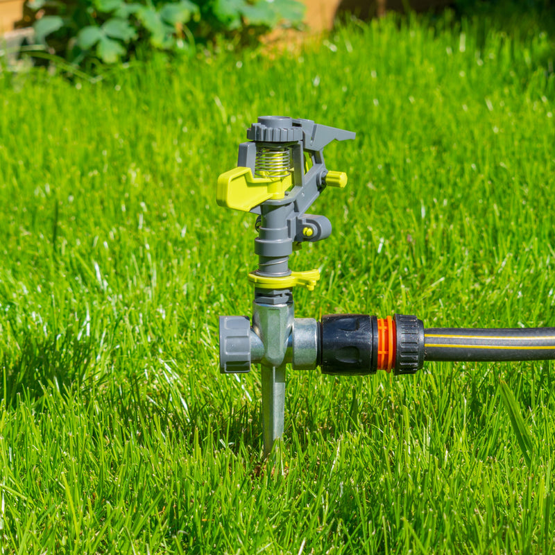 Pulsating Sprinkler on Spike Lime - Home & Garden > Lawn & Garden Garden watering