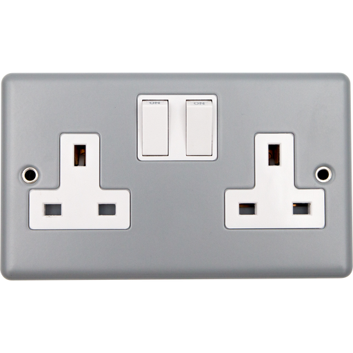 Caradok 2G 13A Switched Socket Metalclad Veritage -