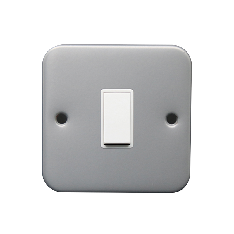 Caradok 1G 2Way 10A Switch Metalclad -