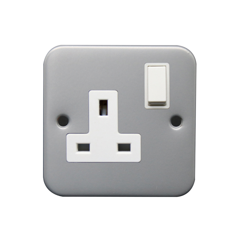 Caradok 1G 13A DP Switched Socket Metalclad -