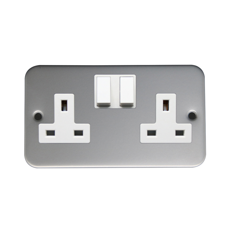 Caradok 2G 13A DP Switched Socket Metalclad -