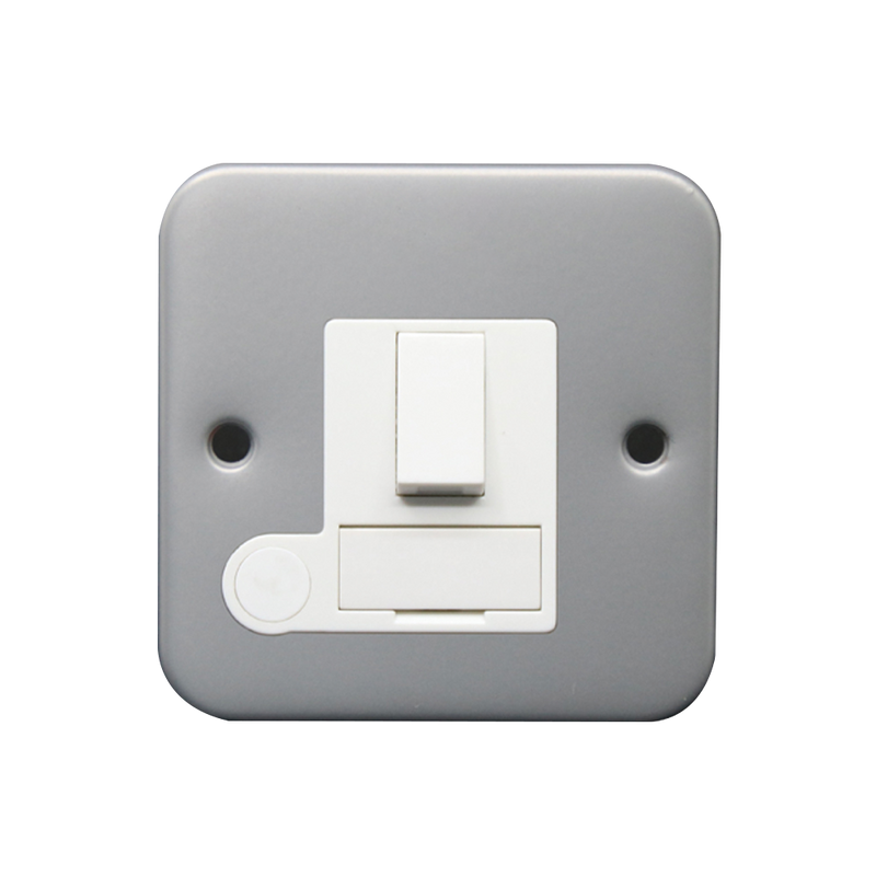 Caradok 13A Switched Spur + FO Metalclad -