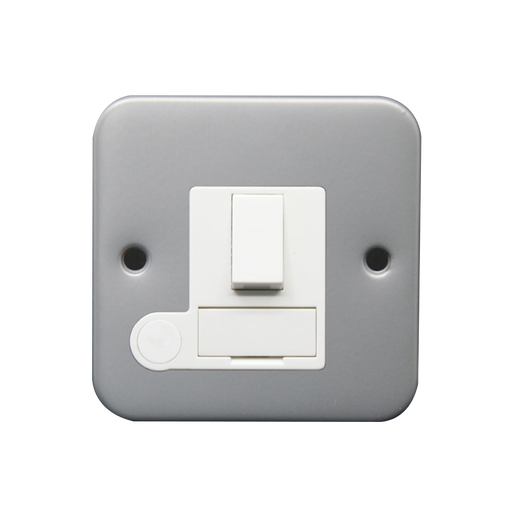 Caradok 13A Switched Spur + FO Metalclad -