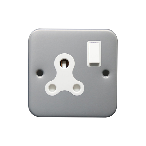 Caradok 15A Switched Socket Round Pin Metalclad -