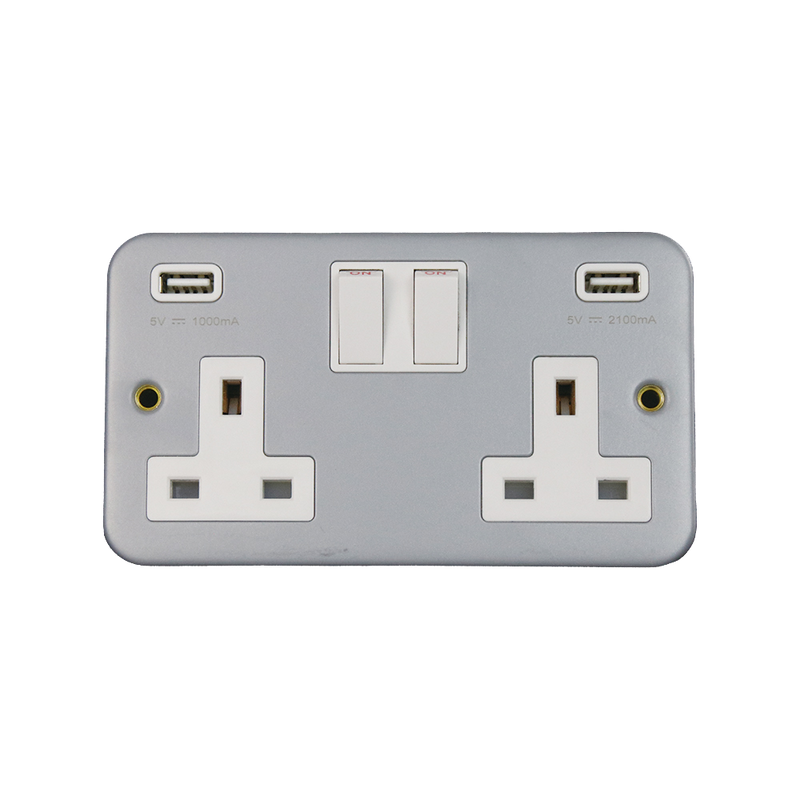 Caradok 2G 13A Switched Socket 2 USB A 3.1A Metalclad -