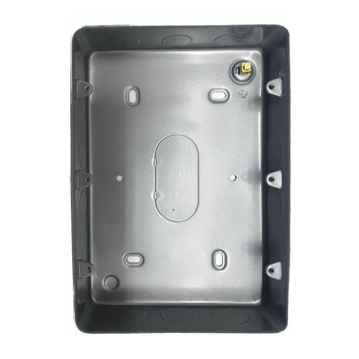 Caradok 9/12G 40mm Back Box c/w K/O Metalclad -