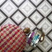 Svenska ETT Anti-Slip R10 (25 per Box) - Tiles