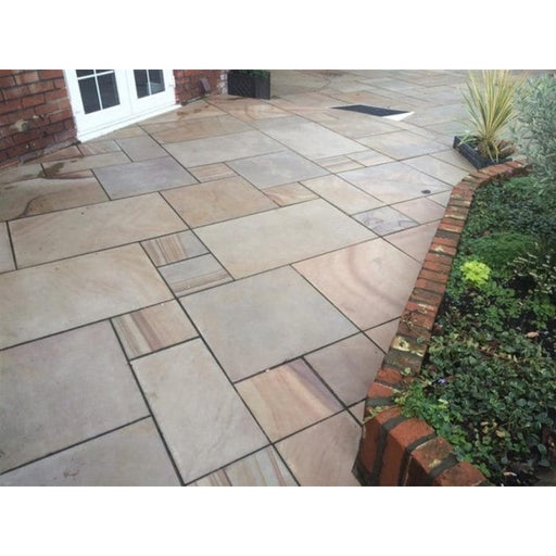 Chivas Rippon Buff Sandstone Paving Pack (19.50m2 - 66 Slabs / Mixed Pack) -
