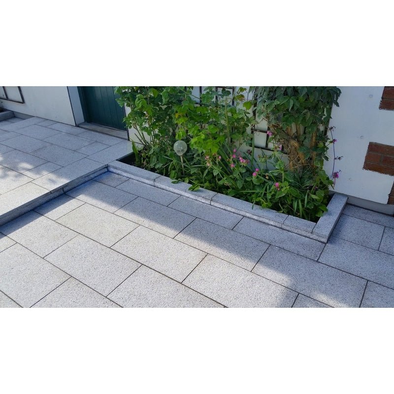 Misty Grey Granite Effect Sandstone Paving Pack (19.50m2 - 66 Slabs / Mixed Pack) -