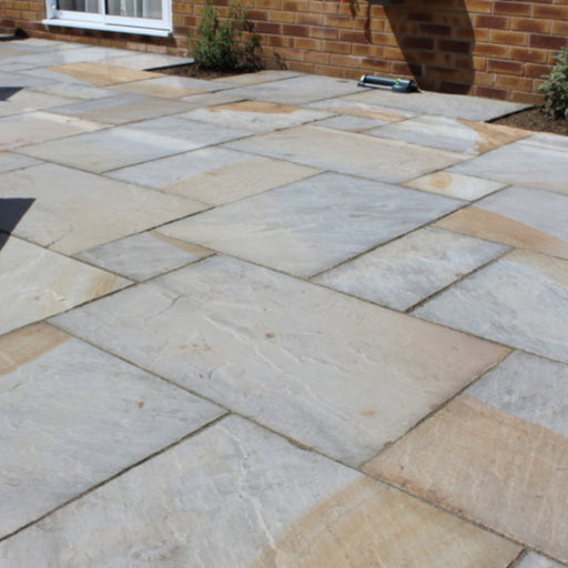 Traditional Yorkshire Swirl Sandstone Paving Pack (19.50m2 - 66 Slabs / Mixed Pack) -