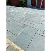 Traditional Kotah Blue Limestone Paving Pack (19.50m2 - 66 Slabs / Mixed Pack) -
