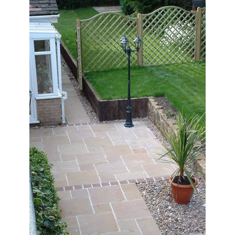 Traditional Autumn Brown Sandstone Paving Pack (19.50m2 - 66 Slabs / Mixed Pack) -