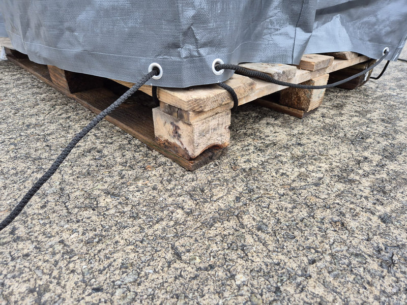 Pallet Bag Covers MEDIUM 1.3M x 1.1M x 2.2M - Home & Garden > Lawn & Garden Tarpaulins