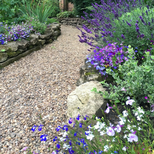 20mm Trent Valley Gravel - Home & Garden > Lawn & Garden > Gardening Gravel