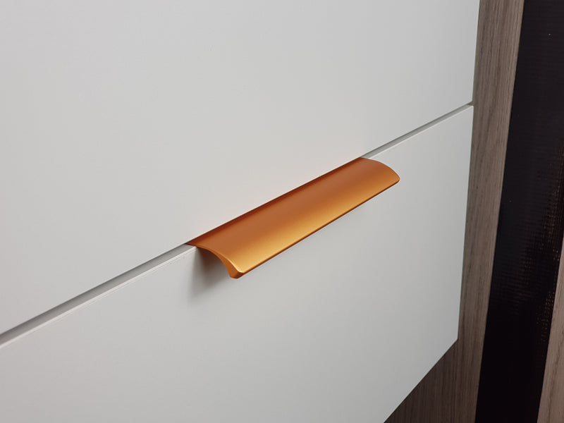 M4TEC Alva Bar Pull Handle Copper VD3 - Hardware > Hardware Accessories > Cabinet Hardware > Cabinet Knobs & Handles Cabinet Knobs & Handles